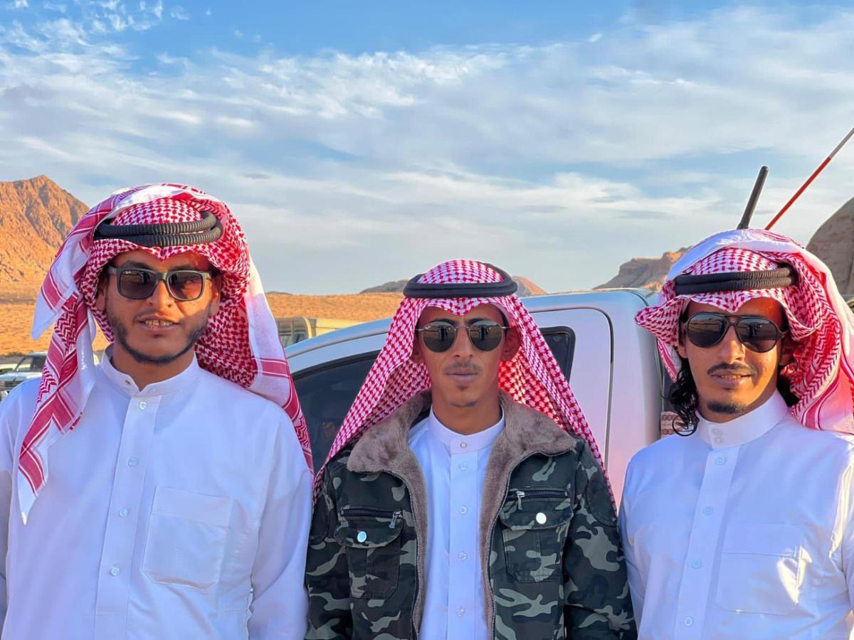 Wadi Rum Travel Camp エクステリア 写真