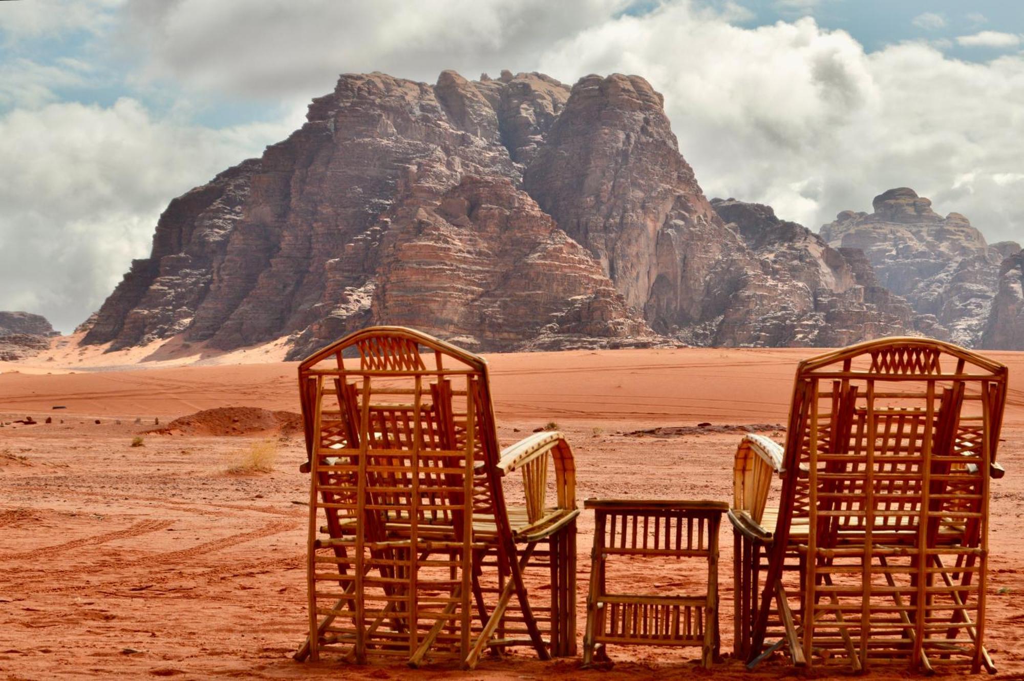 Wadi Rum Travel Camp エクステリア 写真