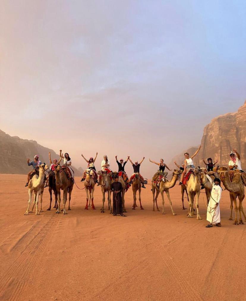 Wadi Rum Travel Camp エクステリア 写真