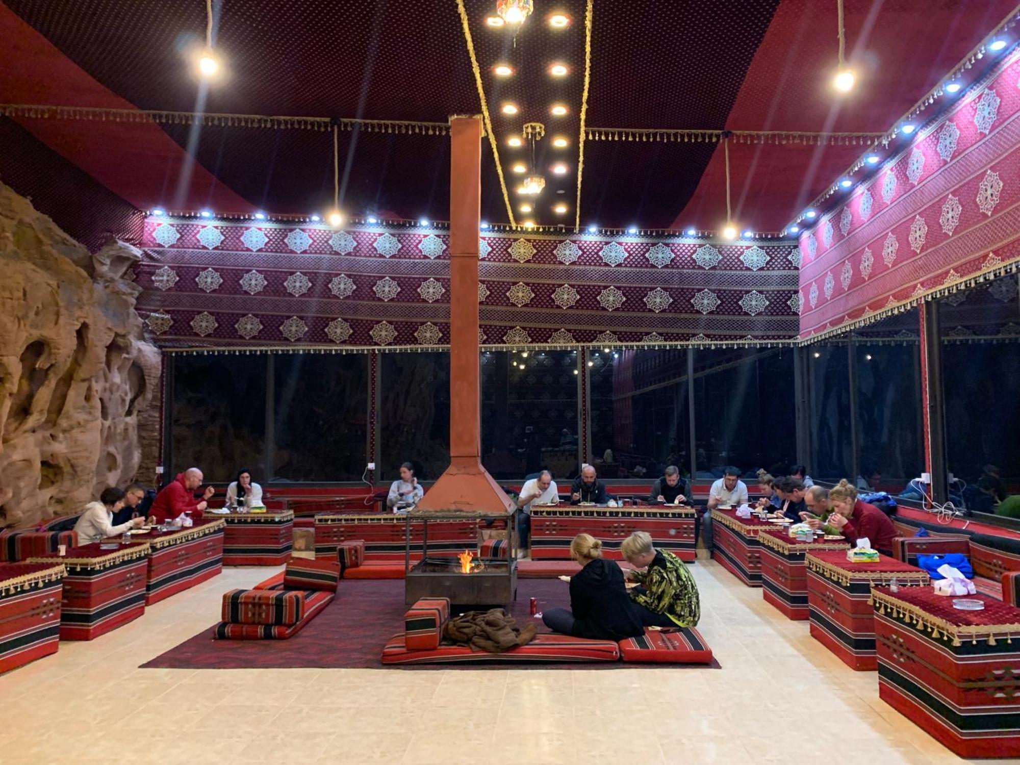 Wadi Rum Travel Camp エクステリア 写真
